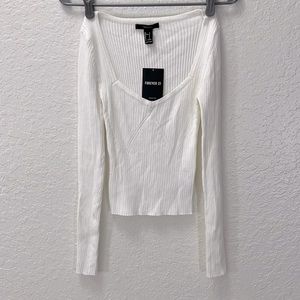 NWT Forever 21 Small White Long Sleeve Stretchy Fitted Low Cut V Neck Sweater